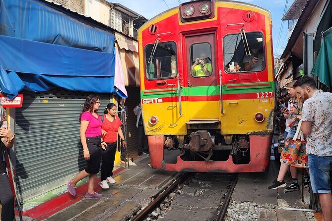 Private Maeklong Railway Market and Amphawa Floating Market Tour. - Who Will Love This Tour?
