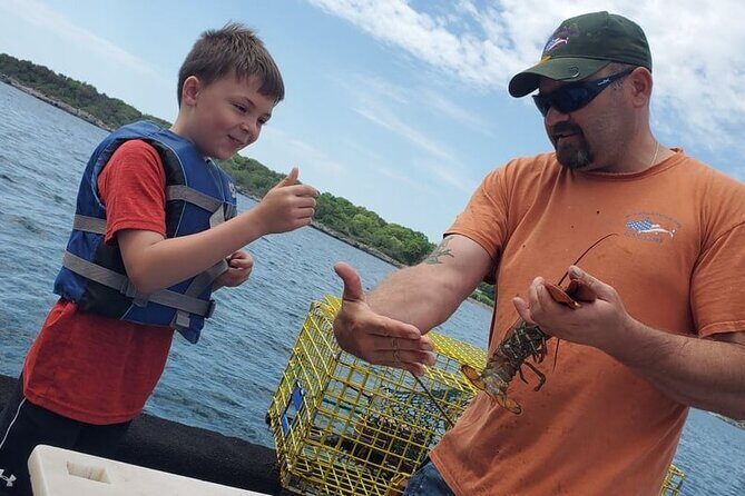 Private Maine Lobstering and Scenic Cruise - Key Points