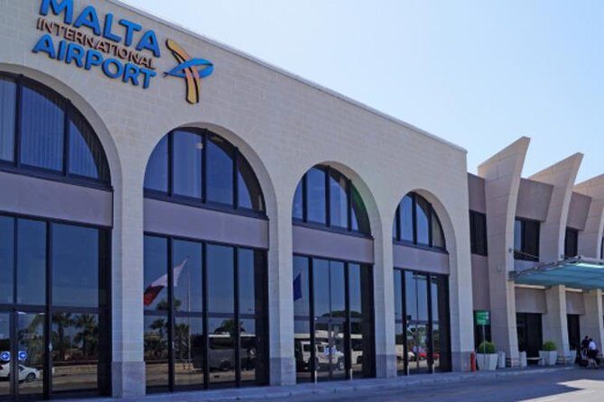Private Malta Airport Taxi to Sliema/St Julians/Gzira or Valletta - Quick Overview
