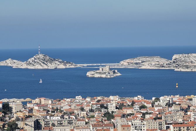 Private Marseille City tour and Private transfer to Any adress in Marseille includ the Airport - An Authentic Look at Marseille in Four Hours
