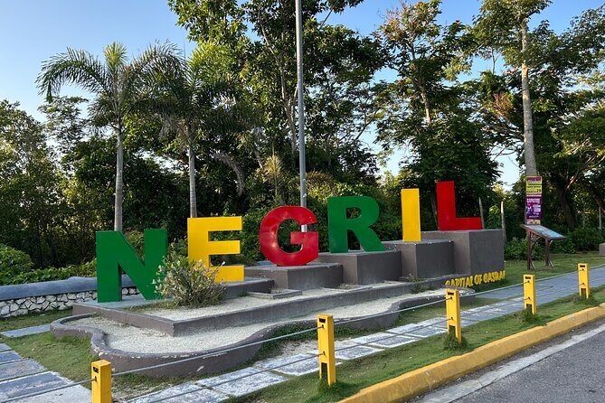 Private MBJ Airport to Lucea/Negril/Ocho Rios/Runaway Bay Resorts - Visualizing the Journey: What to Expect