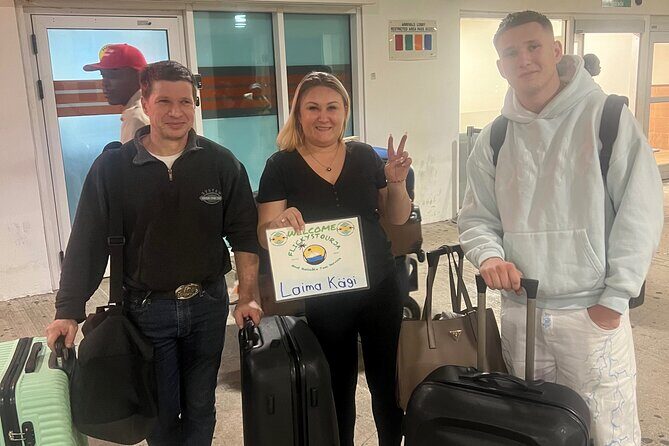 Private MBJ Airport Transfer to Breathless and Secrets Resorts - A Detailed Review of the Private MBJ Airport Transfer