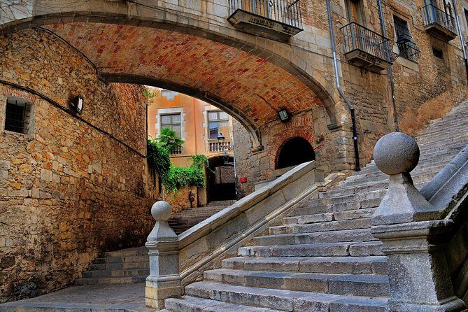 Private Medieval Girona Tour with Hotel Pick-up - The Sum Up