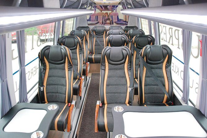 Private Meet & Greet Transfer from El Prat Airport to Barcelona - Who is This Transfer Best For?