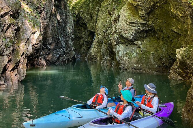 Private Mifuchi Gorge Canoe Tour - FAQ