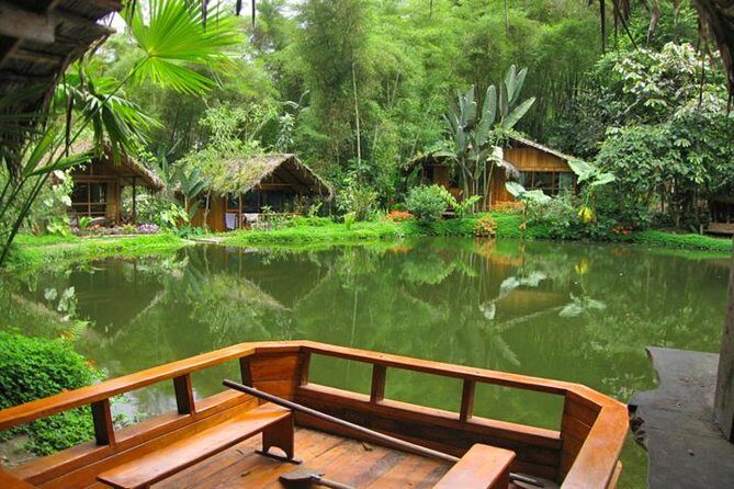 Private Mindo Cloud Forest Tour from Quito - First Stop: Conservation & Birdwatching in the Chocoan Lowlands