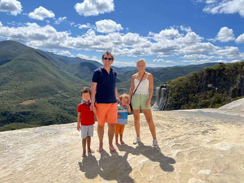 Private Mitla, Hierve el agua and Mezcal Tour with Lunch - Why This Tour Works Well