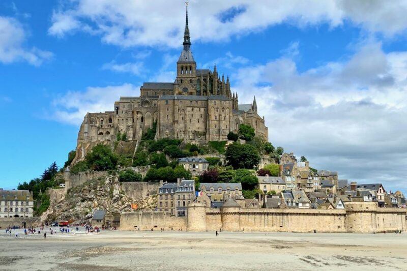 Private Mont Saint-Michel trip from Paris Calvados tasting - Discover Mont Saint-Michel with a Private Day Trip from Paris
