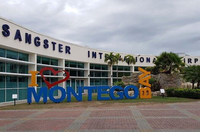 Private Montego Bay Airport/ Port Transfer To Hotels in Negril - Authentic Traveler Feedback and Insights