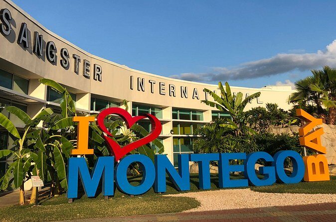 Private Montego Bay Airport/ Port Transfer To Hotels in Ocho Rios - Who Should Consider This Transfer?