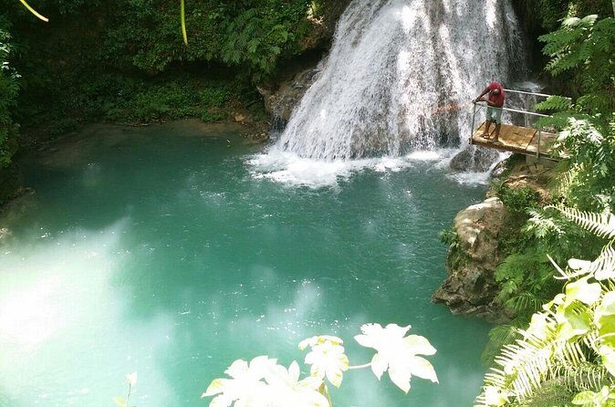 Private Montego Bay Shore Excursion to the Blue Hole - The Sum Up