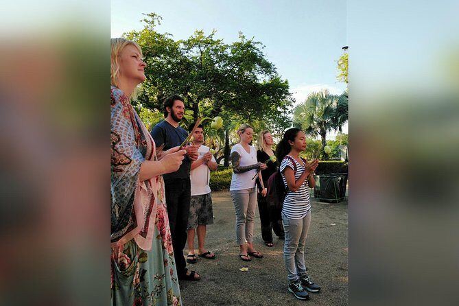 Private Morning eremony in Wat Chalong (Chaithararam Temple) - Practical Details and Tips