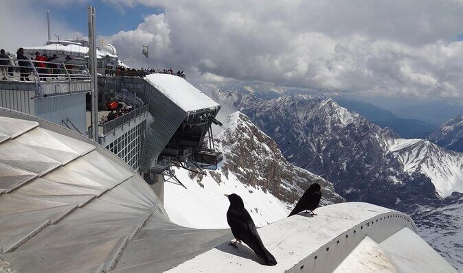 Private: Mount ZUGSPITZE & SNOW Much More - Deluxe Tour from Munich - Experience the Majesty of the Zugspitze and Bavarian Charm in One Day