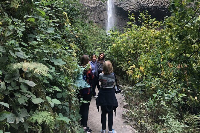 Private Multnomah Falls and Mt. Hood Tour with Gorge Waterfalls - Key Points