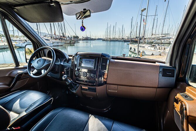 Private Mykonos Airport/Port Luxury Transfer-Taxi - The Vehicle and Comfort Level