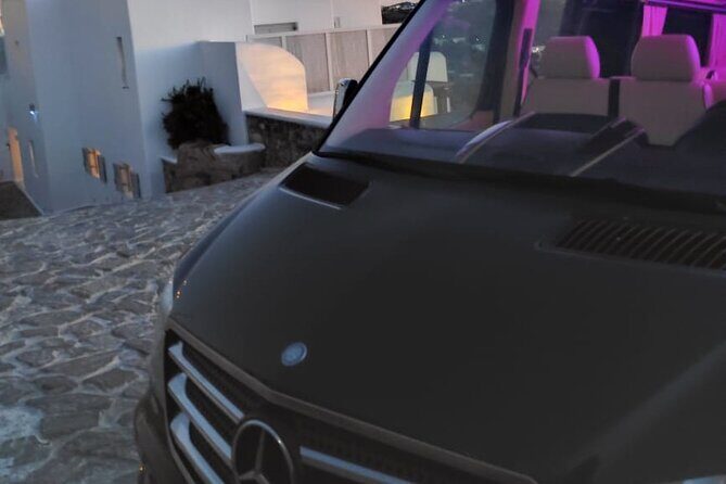 Private Mykonos Airport/Port Luxury Transfer-Taxi - Drivers Knowledge and Service