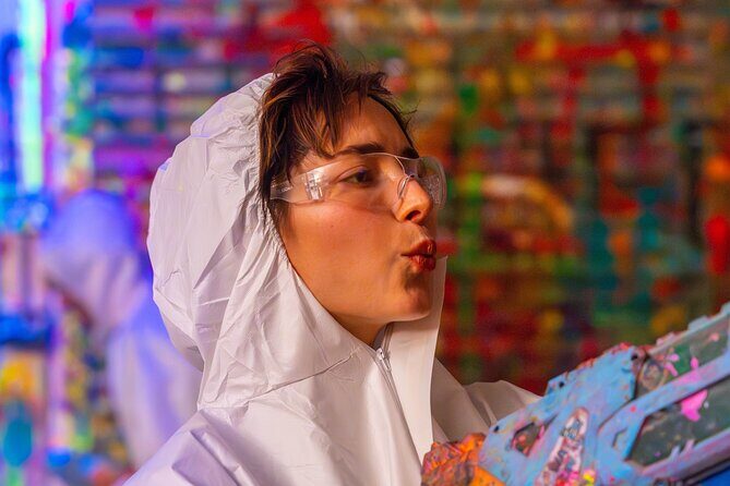 Private Neon Light Shooting and Spinning Art Class in LA - A Bright and Unusual Art Adventure in Los Angeles