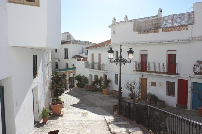 Private Nerja and Caves Day Trip from Malaga - Exploring the Best of Nerja and Frigiliana: A Private Day Trip from Malaga
