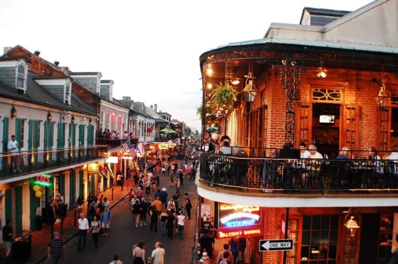 Private New Orleans Panoramic: With Drink and Souvenir - The Value of This Tour