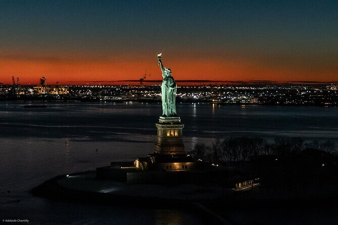 Private New York City Helicopter Tour for Couples from Westchester - FAQ