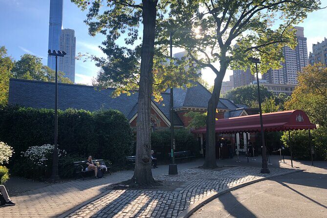 Private New York City Horror Movie Location Walking Tour - Who Is This Tour For?