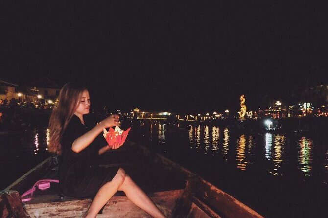 Private Night Boat Trip and Floating Lantern on Hoi An River - FAQ