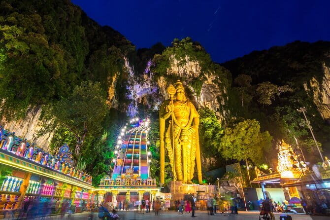 Private Night Tour Batu Caves and South Indian Dinner - Experience the Magic of Kuala Lumpur’s Batu Caves by Night