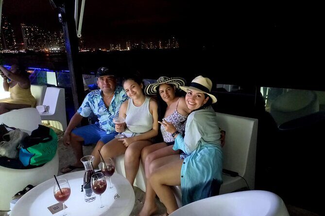 PRIVATE NIGHT TOUR in Ciudad PANAMA + 360° POIN views - Key Points