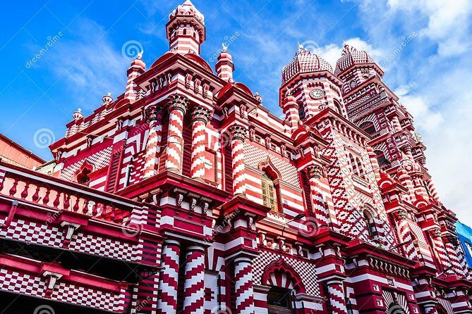 Private Night Tour in Colombo with Street Food Tasting - Discovering Colombo by Night: A Deep Dive