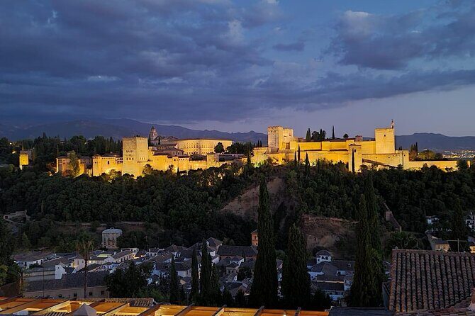 Private Night Tour of the Alhambra in Granada (includes tickets) - Frequently Asked Questions