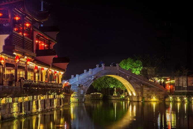 Private Night Tour to Xitang Water Town from Shanghai - FAQ