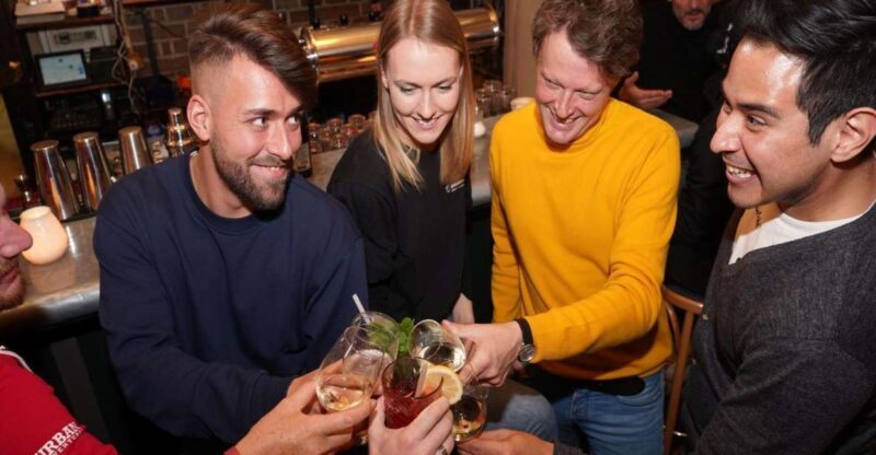 Private Night Tour: Viennese Food & Rooftop Cocktails - Key Points
