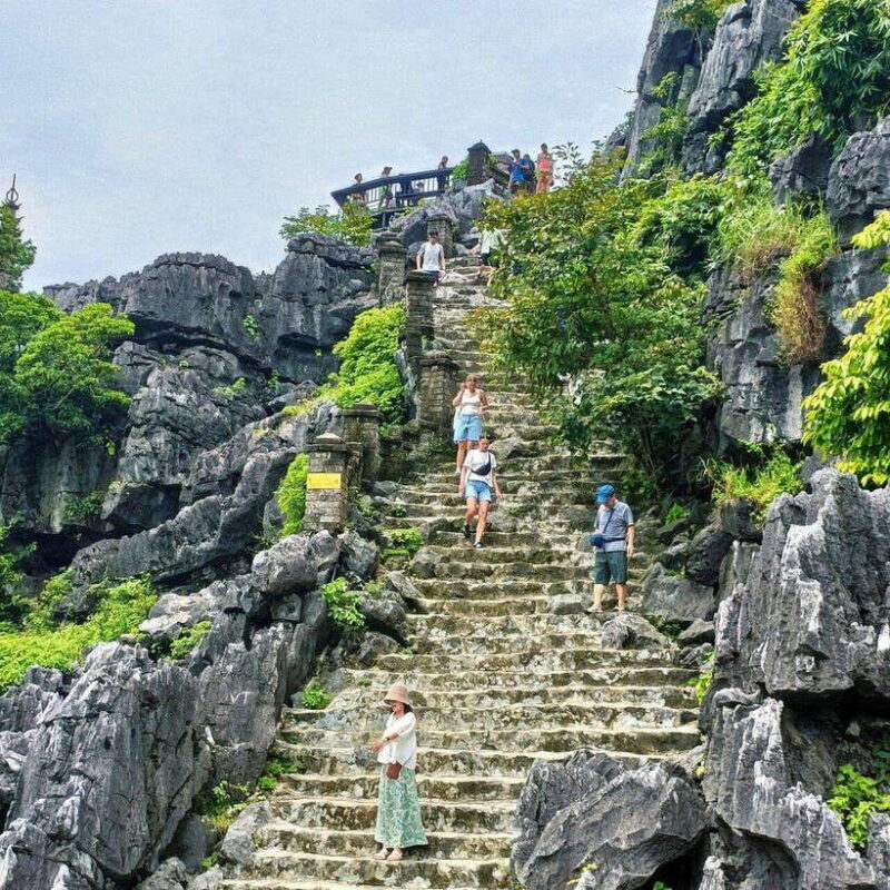Private Ninh Binh Full Day Tour by Luxury Limousine - An In-Depth Look at the Private Ninh Binh Full Day Tour