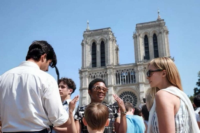 Private Notre Dame Island Tour  Sainte Chapelle & Seine Opt - Exploring Paris’s Historic Heart: Private Notre Dame Island Tour with Sainte-Chapelle & Seine Views