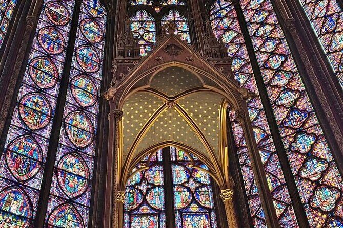 Private Notre Dame Outdoor Tour with Crypt Entry/Sainte Chapelle - Key Points