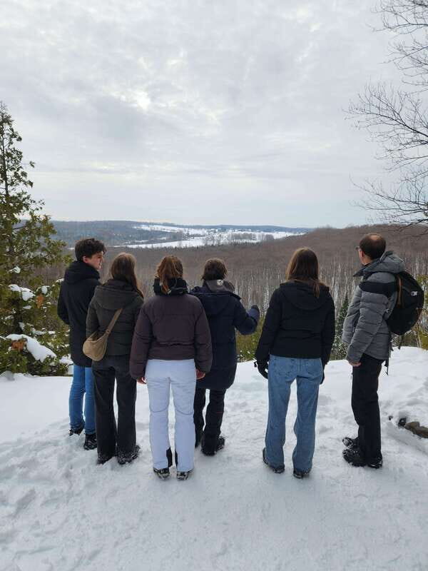 Private Nottawasaga Bluffs Caves Snowshoe-Creemore/Collingwd - FAQ