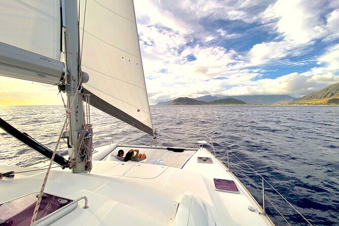 Private Oahu Sunset Charter with Tasting and Drinks - Key Points
