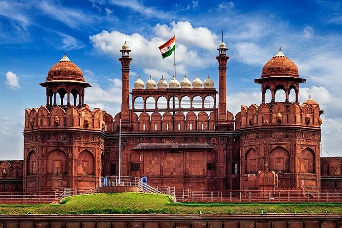 Private Old and New Delhi Full-Day Guided Tour all Inclusive - A Deep Dive into the Full-Day Delhi Experience
