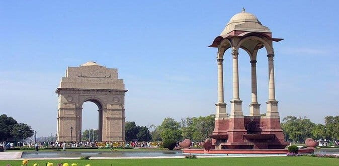 Private Old and New Delhi Tour - Best of Delhi in 8 Hours with Entrances - Key Points