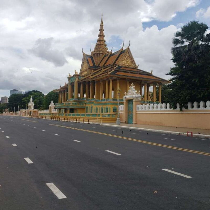 Private One Day Tour in Phnom Penh - A Practical, Authentic Day Exploring Phnom Penh