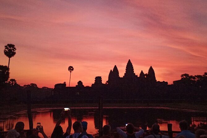 Private One Day Tour with Sunrise at Angkor Wat - Who Is This Tour Best For?