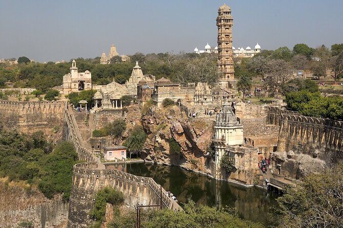 Private One Day Trip to Chittorgarh Fort from Udaipur - Key Points