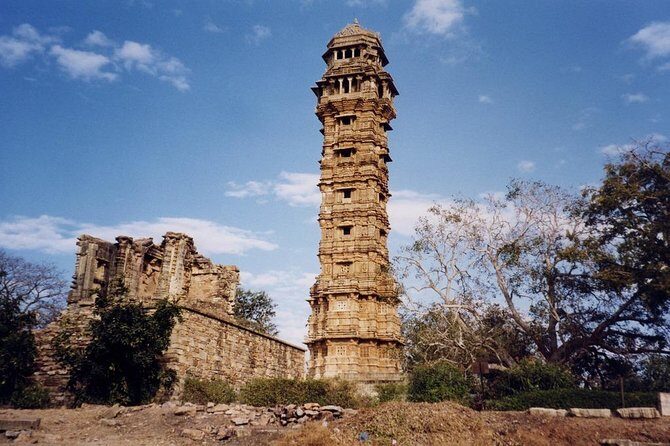 Private One Day Trip to Chittorgarh Fort from Udaipur - Who Should Consider This Tour?