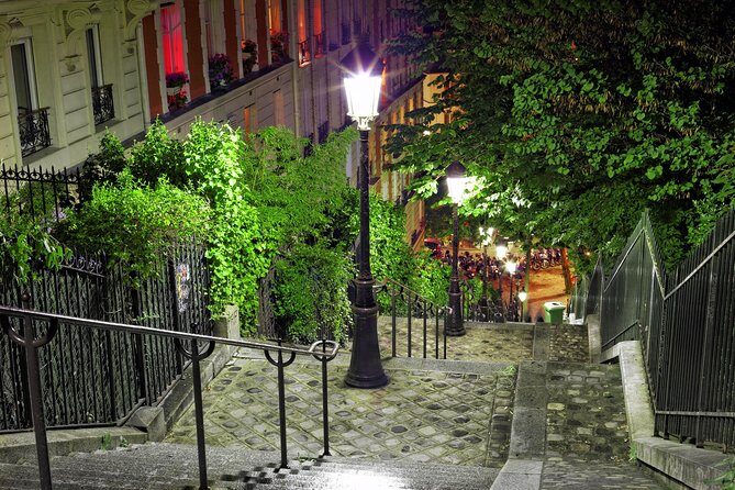 Private One Way Paris Airport (CDG-ORLY) Transfer Sedan From or To Paris - FAQs