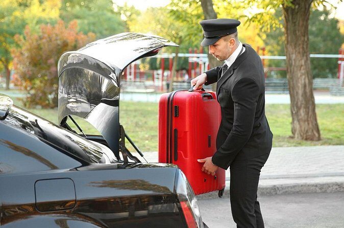 Private One-way Transfer from Charlotte to Charlotte Airport - Who Would Benefit Most from This Service?