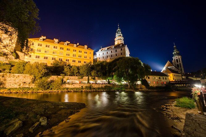Private one way transfer from Linz to Cesky Krumlov - FAQs