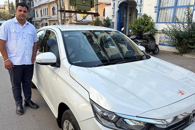 Private One Way Transfer From Ranthambore To Agra In AC Vehicle - Frequently Asked Questions