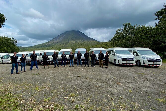 Private One-Way Transfer from/to La Fortuna to Tamarindo - Who Should Book This Transfer?