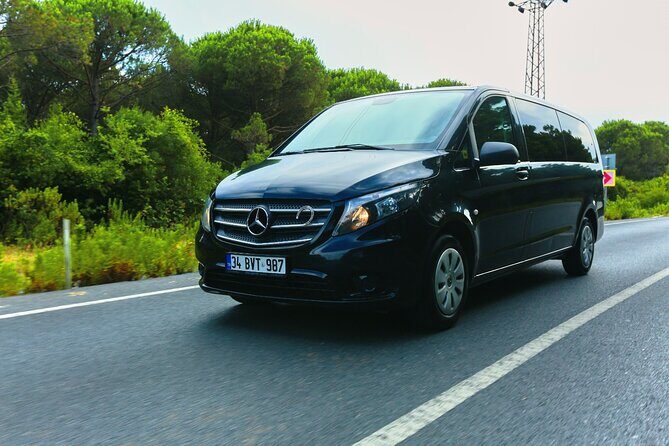 Private One-Way Transfer: Istanbul Airport  City Hotels - A Closer Look at the Transfer Experience in Istanbul