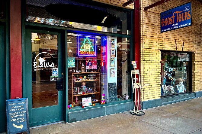 Private or Couples Tarot Reading - Exploring the Experience: What to Expect at Bad Wolf’s Tarot Reading